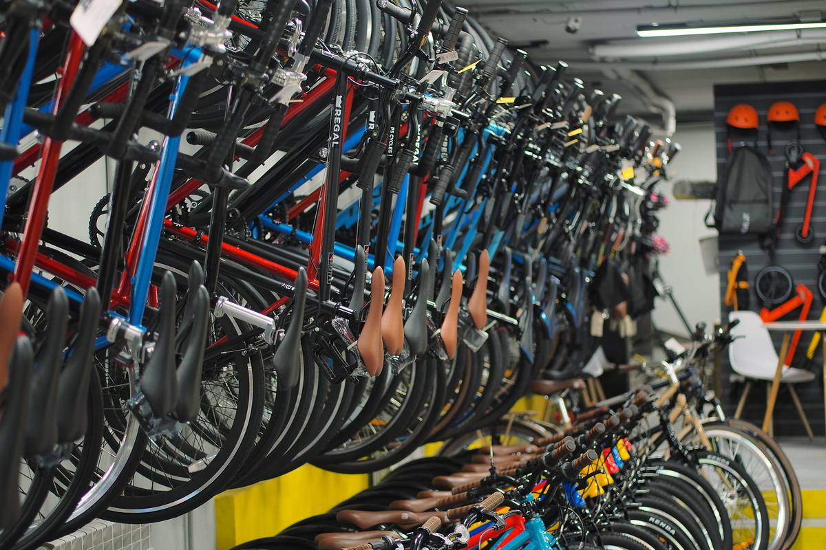 Как и где хранить велосипед зимой? Балкон, гараж или веломагазин? Как и где хранить велосипед зимой? Балкон, гараж или веломагазин?